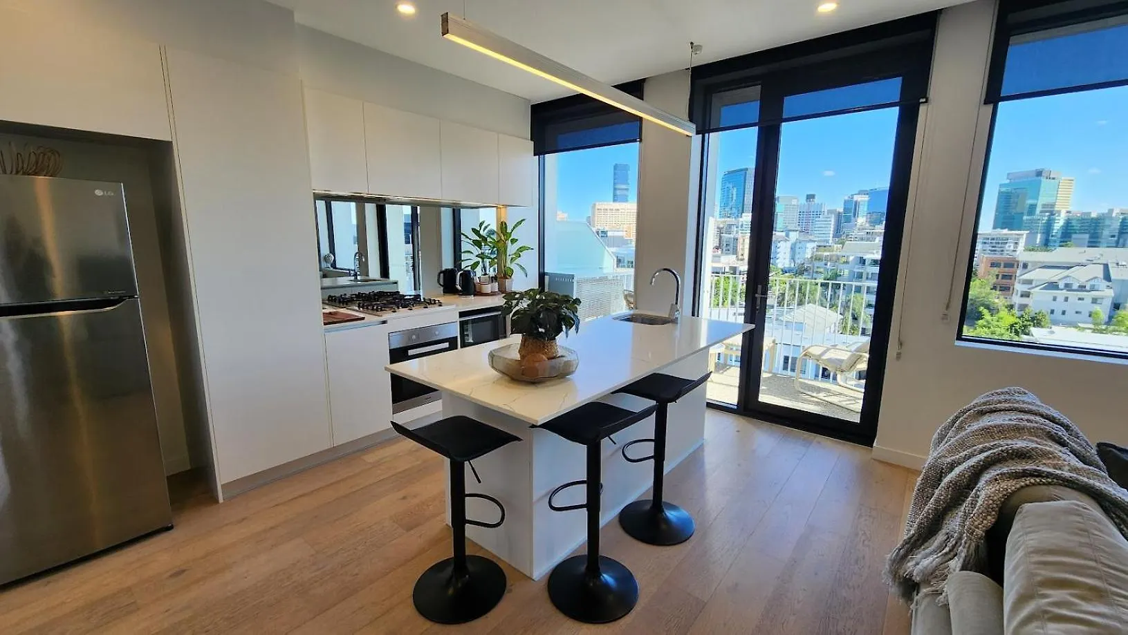 Lux City View Brisbane - Free Parking