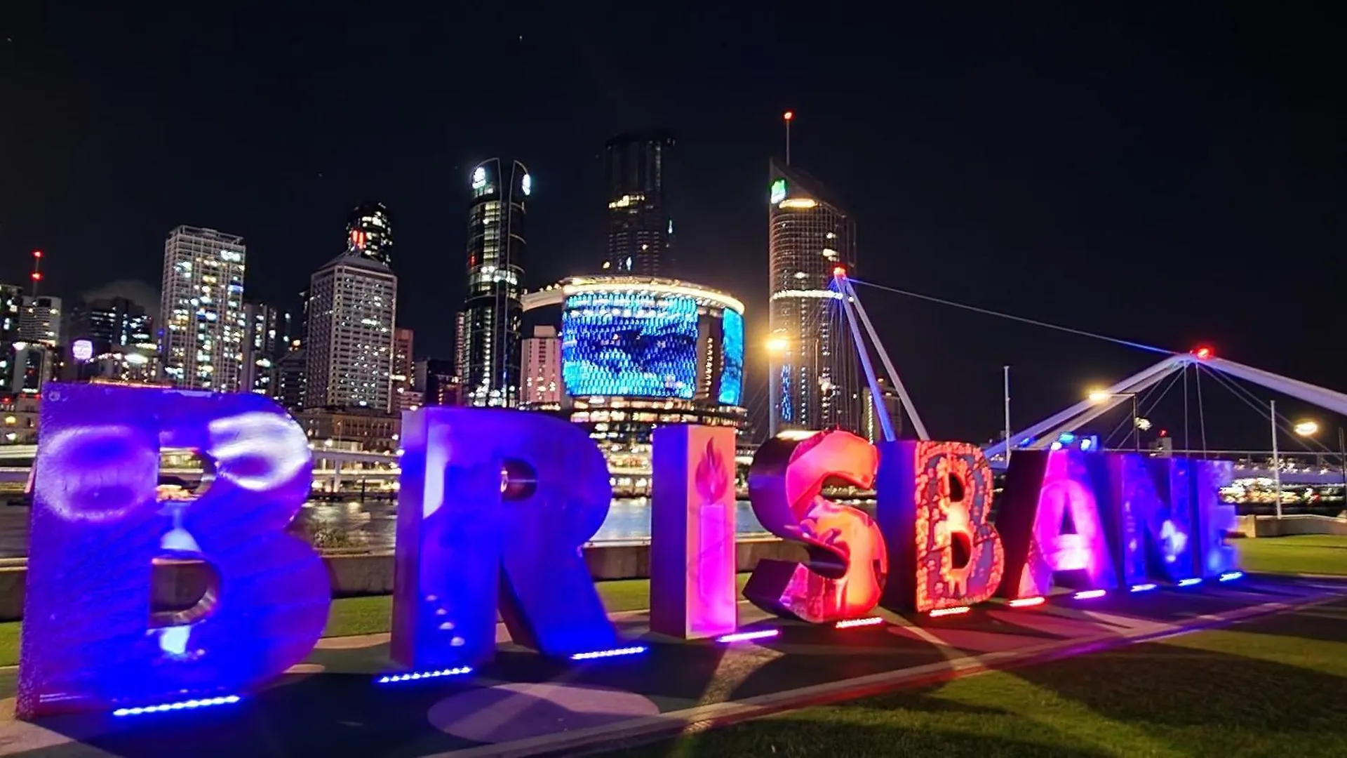 Lux City View Brisbane - Free Parking Διαμέρισμα